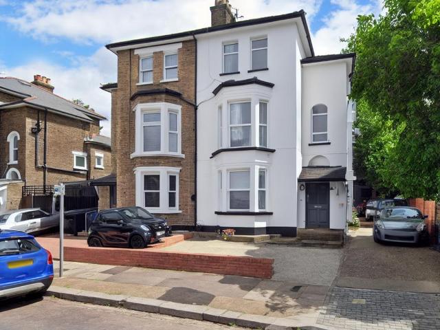 Land for sale in Golders Green, Greater London