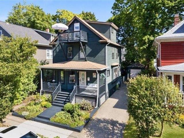 House for sale in Providence, Providence County
