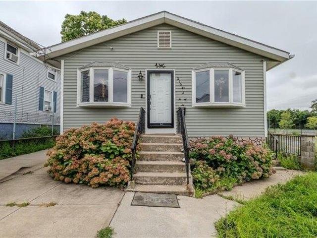 House for sale in Olneyville, Providence