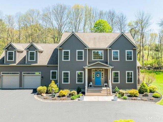 House for sale in Putnam, Connecticut