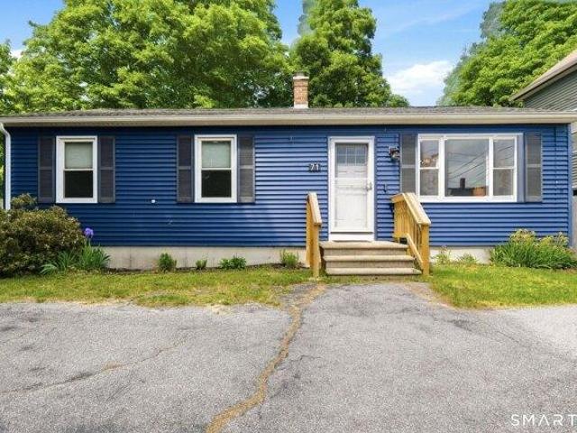House for sale in Putnam, Connecticut