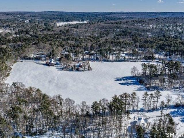 House for sale in Putnam, Connecticut
