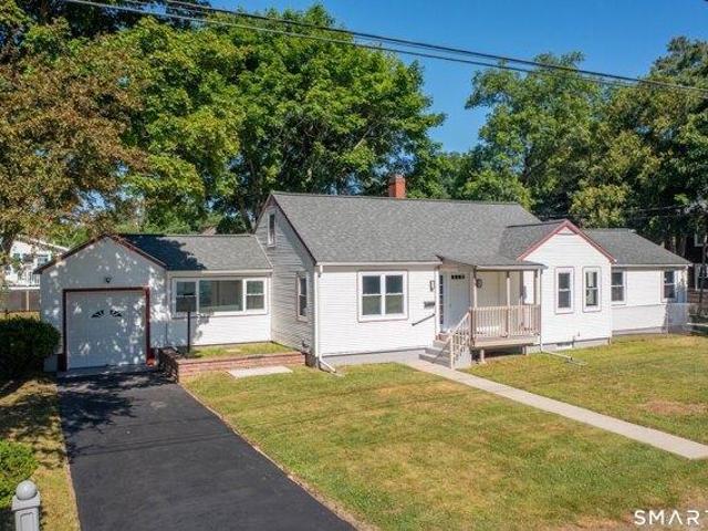 House for sale in Putnam, Connecticut