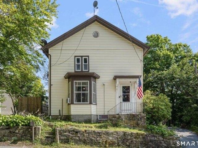 House for sale in Putnam, Northeastern Connecticut Planning Region