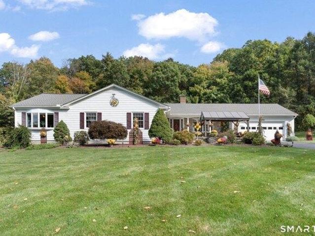 House for sale in Putnam, Northeastern Connecticut Planning Region