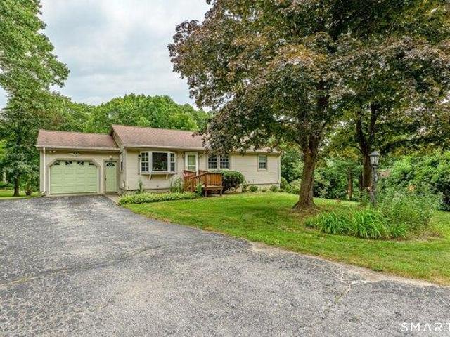 House for sale in Woodstock, Northeastern Connecticut Planning Region