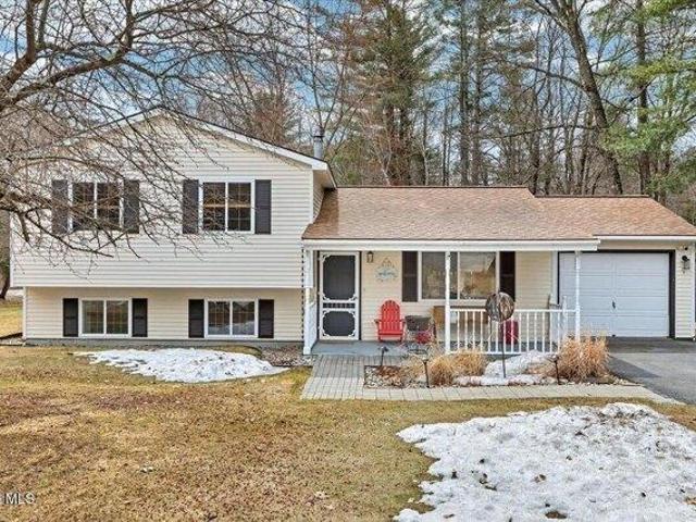 House for sale in Cleverdale, New York