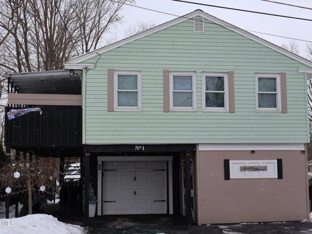 House for sale in Cleverdale, New York