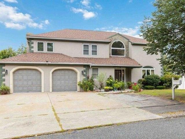 House for sale in Quincy, Massachusetts