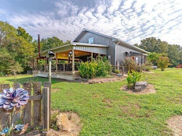 House for sale in Ark