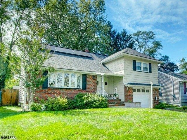 House for sale in Rahway, Union County