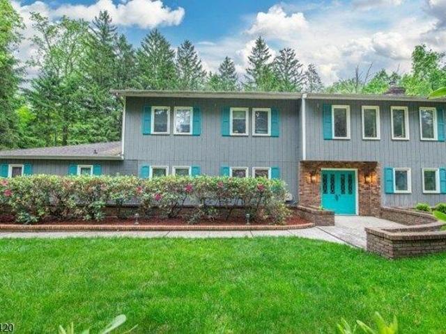 House for sale in Randolph, New Jersey