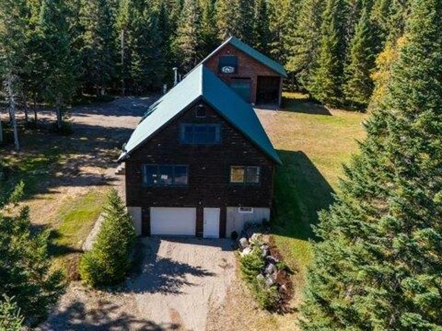 House for sale in Dallas Plantation, Rangeley