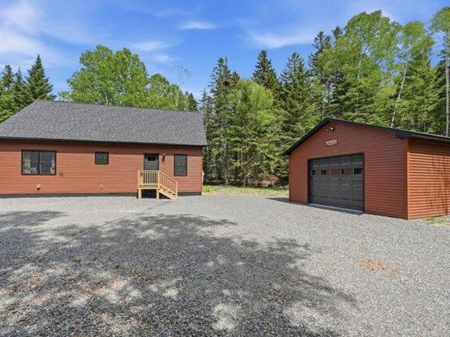 House for sale in Sandy River Plantation, Rangeley