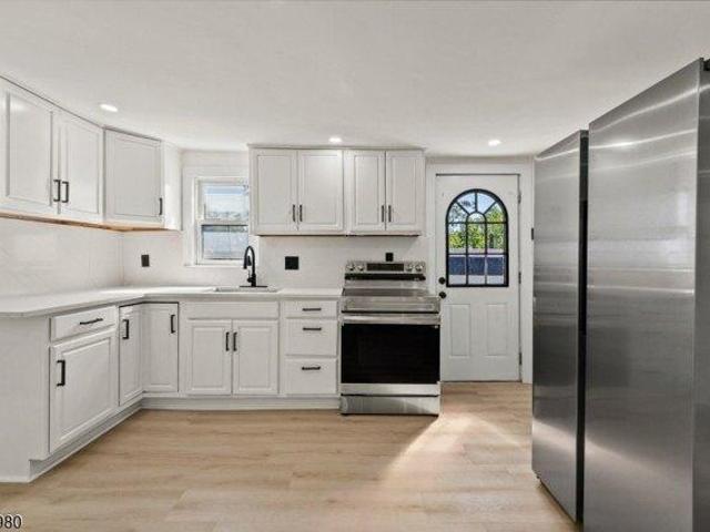 House for sale in Ringoes, New Jersey