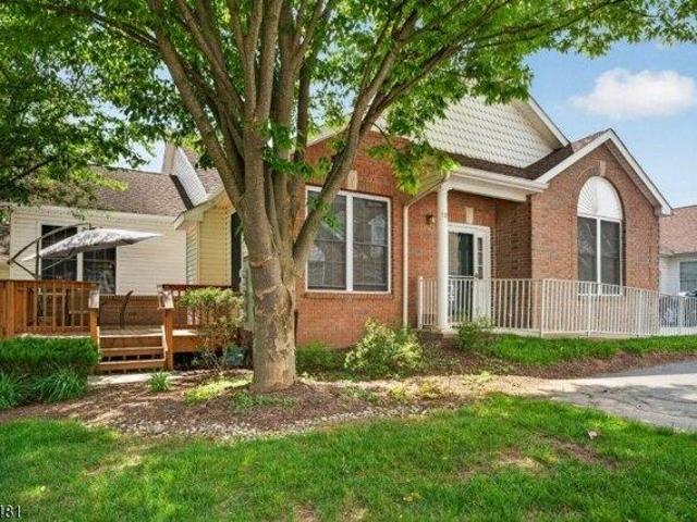 House for sale in Ringoes, New Jersey