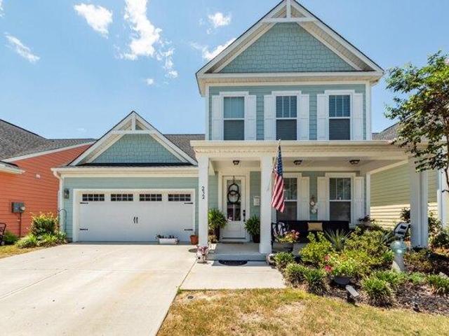 House for sale in Ravenel, South Carolina