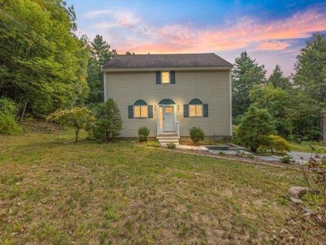 House for sale in Raymond, Rockingham County