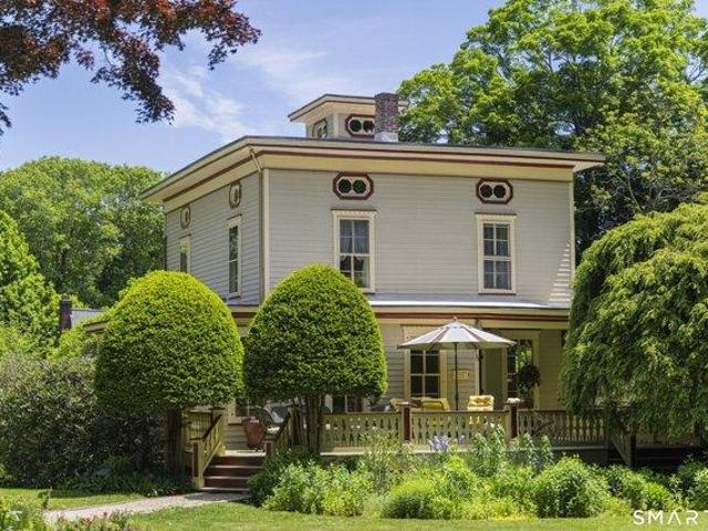 House for sale in Redding, Western Connecticut Planning Region