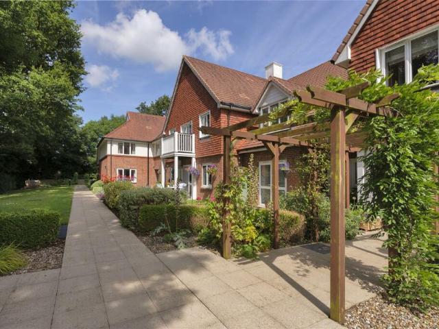 House for sale in Midway, Kent