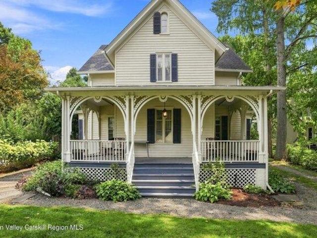 House for sale in Rhinebeck, New York