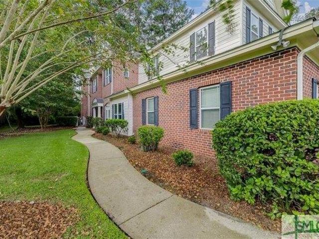 Condo for sale in Richmond Hill