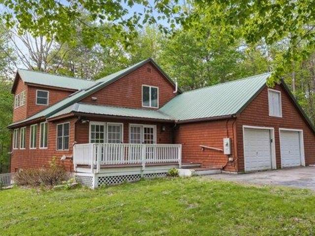 House for sale in Richmond, Maine