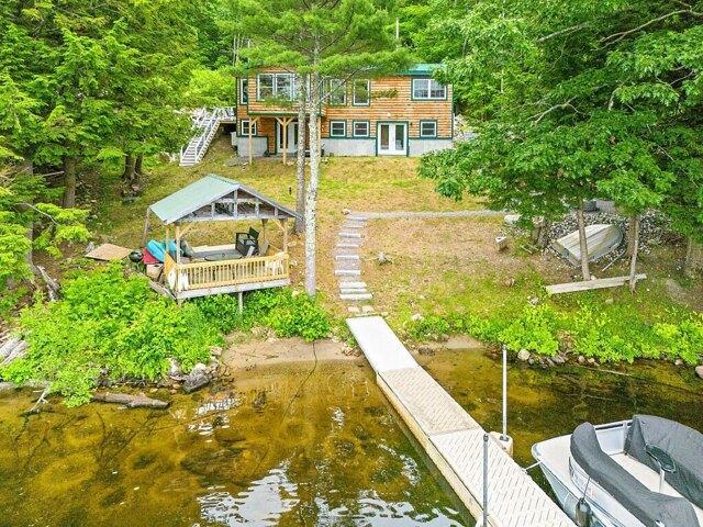 House for sale in Richmond, Maine