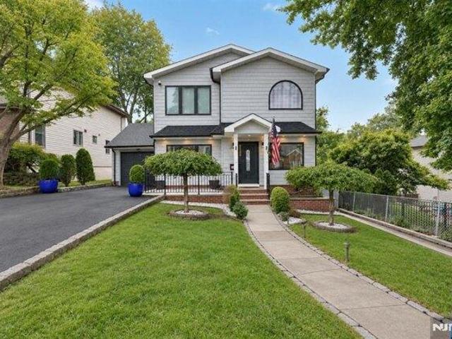 House for sale in Ridgefield, Bergen County