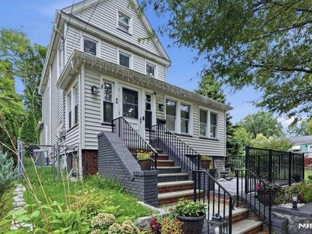 House for sale in West View, Ridgefield Park