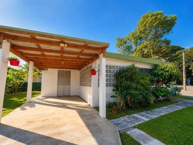 House for sale in Rincon