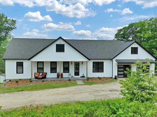 House for sale in New Hampshire