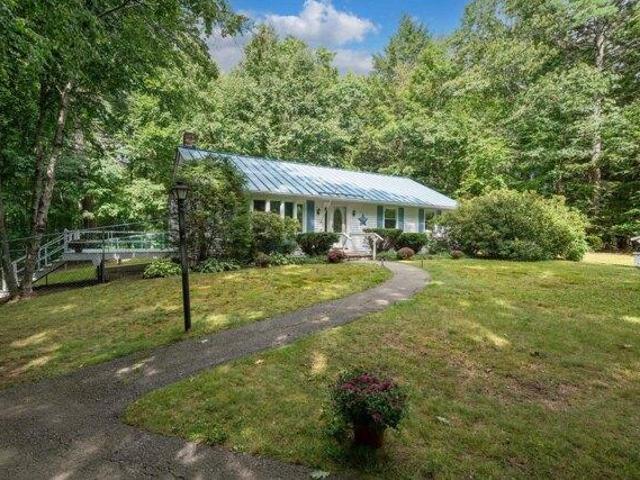 House for sale in Rindge, Cheshire County