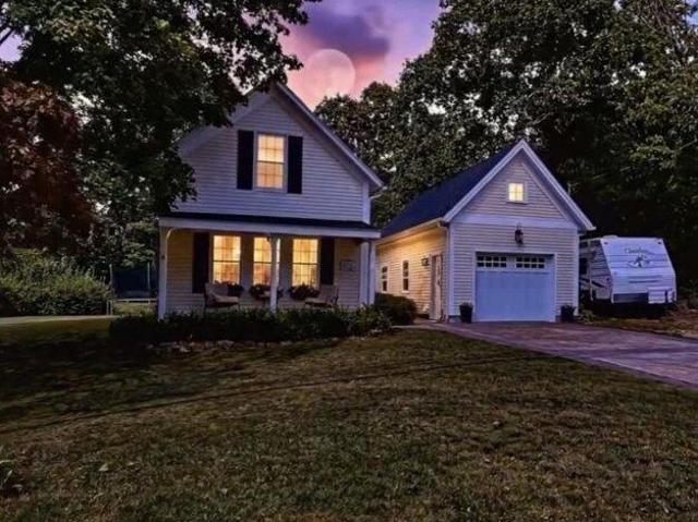 House for sale in Rindge, Cheshire County