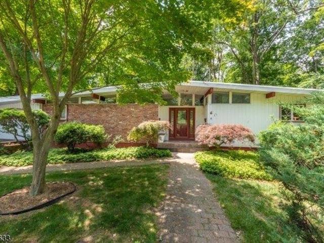 House for sale in Passaic, New Jersey