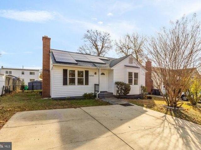 House for sale in Riverdale, Maryland
