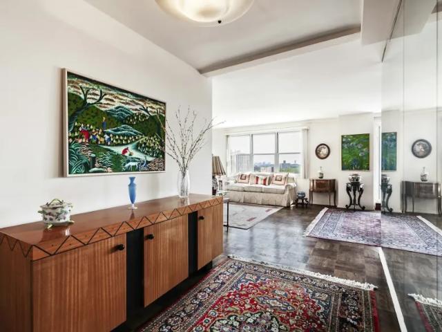 Apartment for sale in The Bronx, Arverne