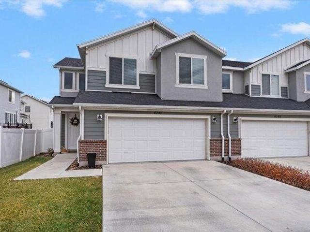 House for sale in Riverton, Utah