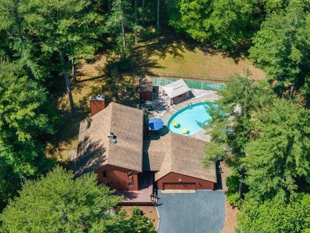 House for sale in Rochester, Massachusetts