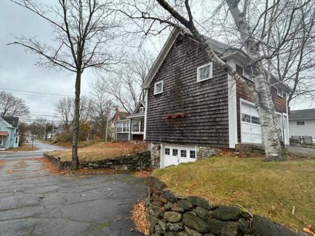 House for rent in Stafford Square, Rochester