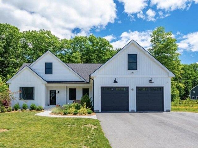 House for sale in New Hampshire