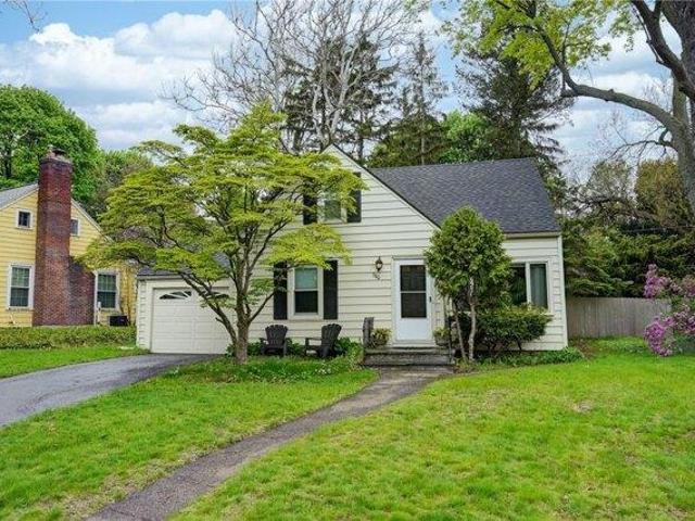 House for sale in Oak Hill, New York