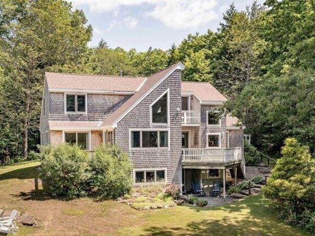 House for sale in Rockport, Maine