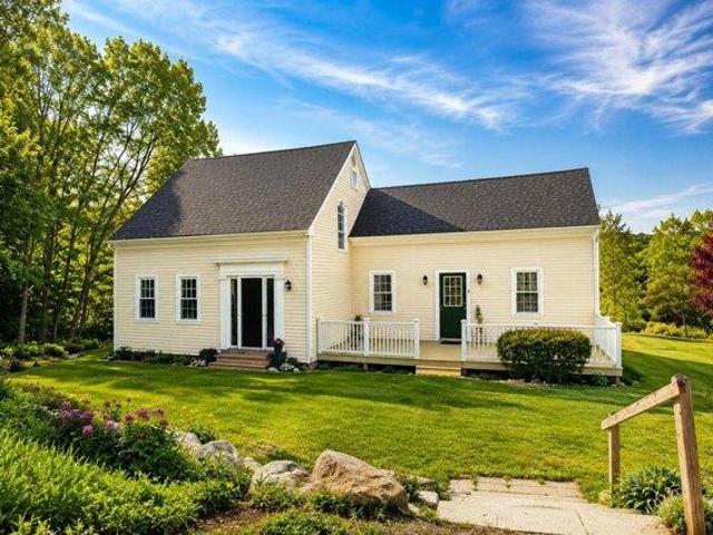 House for sale in Rockport, Maine