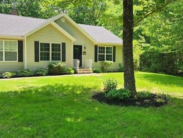 House for sale in Maine