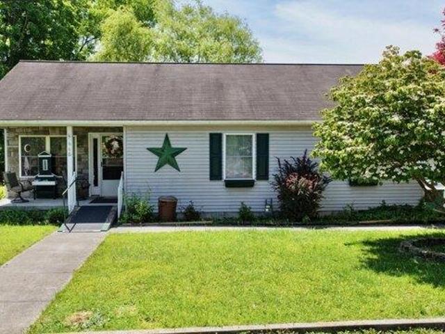 House for sale in Ronceverte, West Virginia