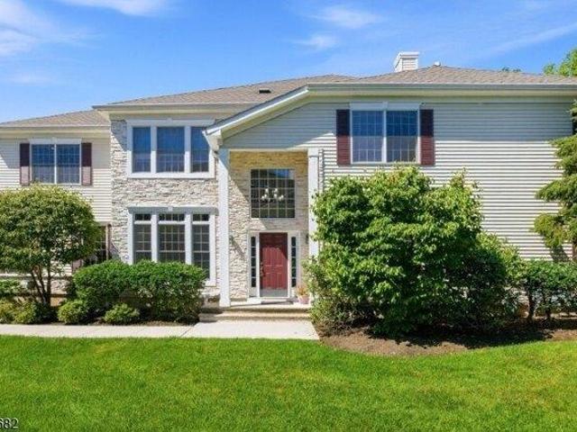 House for sale in Roseland, New Jersey