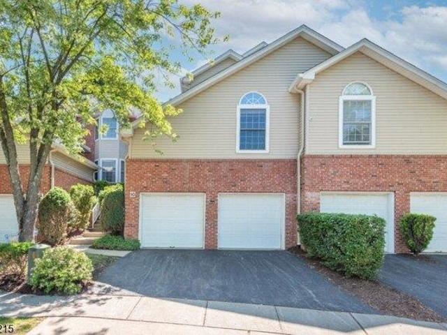 House for sale in Roseland, New Jersey