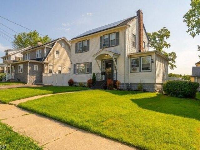 House for sale in Roselle, New Jersey