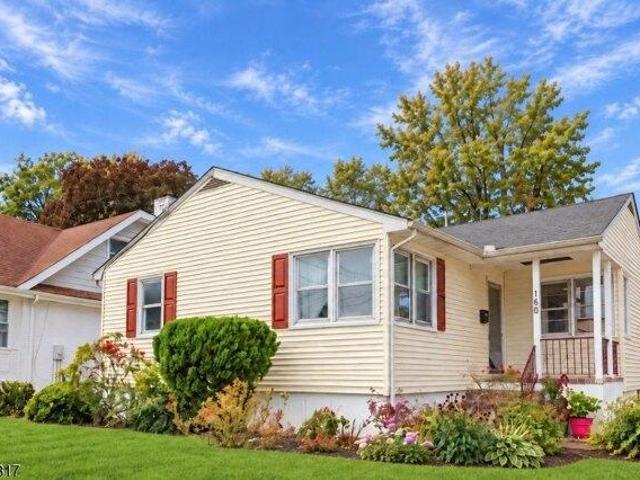 House for sale in Aldene, Roselle Park